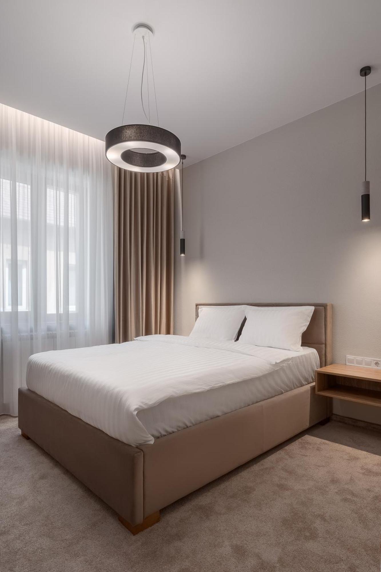 Oasis Rooms Oradea Exterior foto